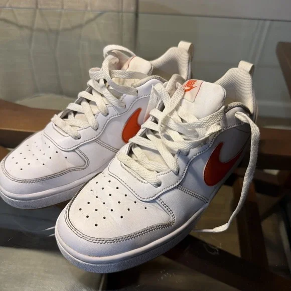 Nike All Day Play White Orange Sneakers Shoes Kids Youth Size 7Y - Picture 3 of 6